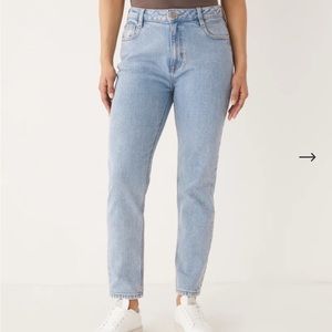 Frank & Oak Stevie High Rise Slim Tapered Jean in Light Indigo